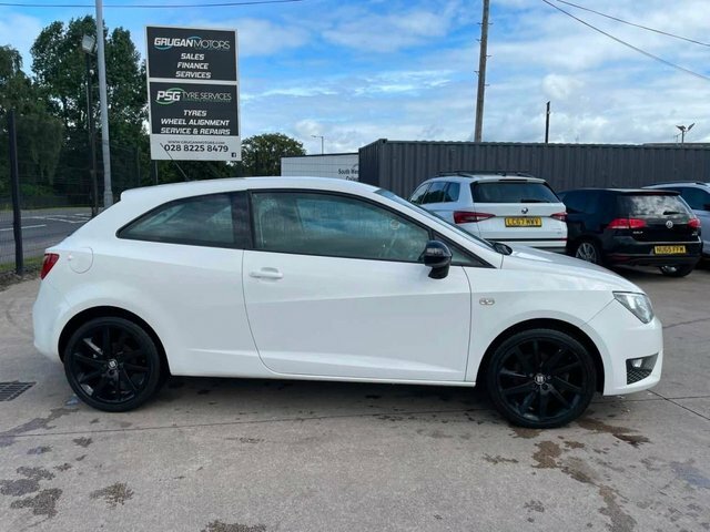 Seat Ibiza Ecotsi Fr Sport Coupe PY16FFX White #5