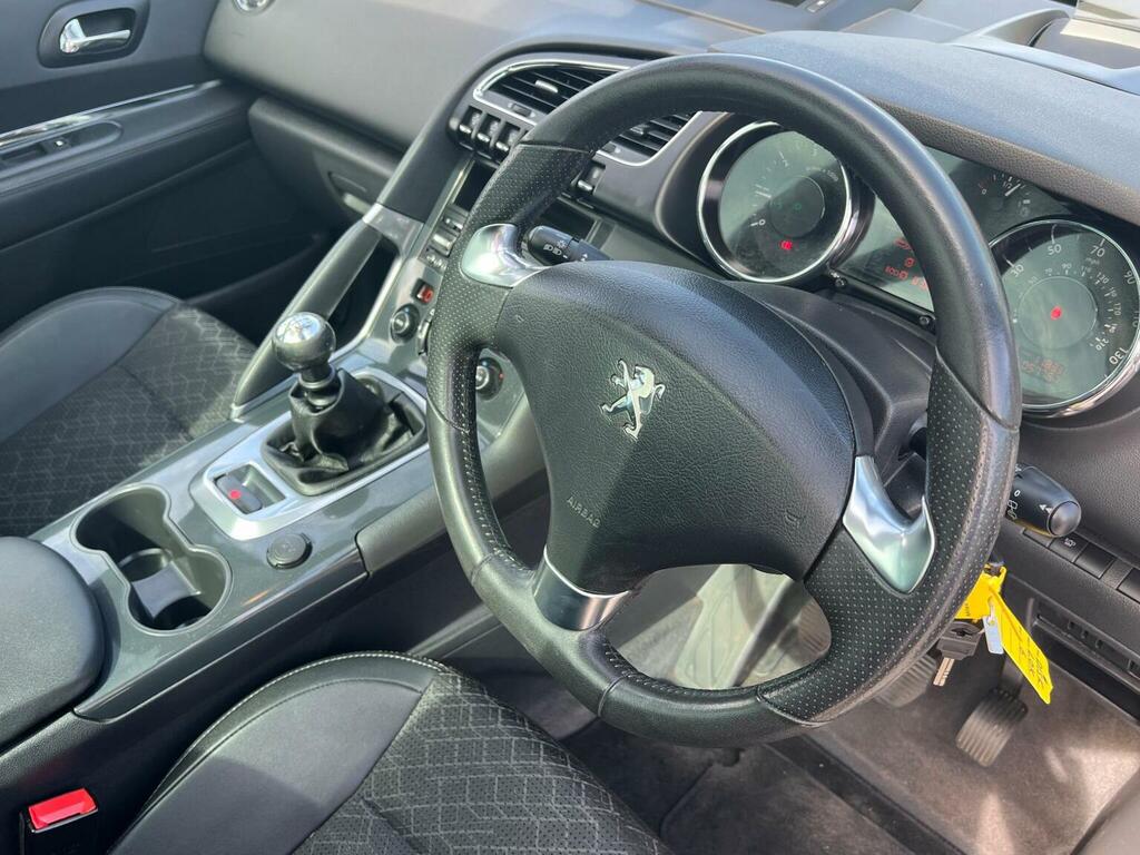Peugeot 3008 1.6 Blue Hdi Ss Allure 120 Bhp Blue #9