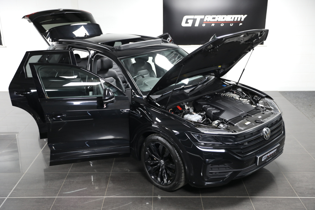 Volkswagen Touareg R-line Tech Plus Black #14