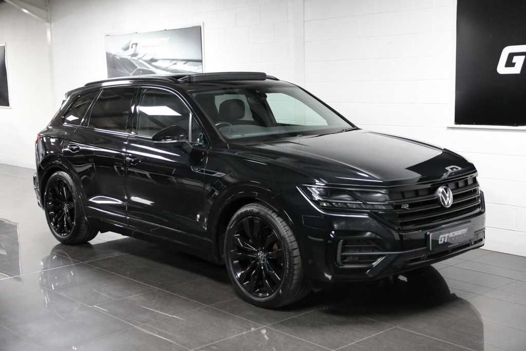 Volkswagen Touareg R-line Tech Plus Black #31
