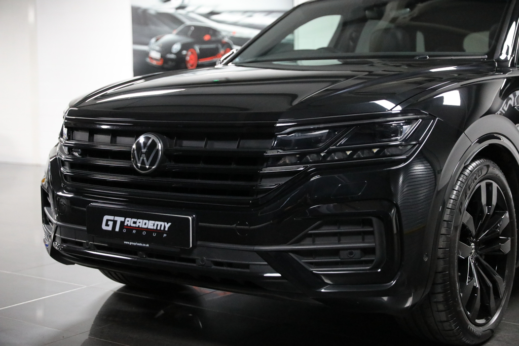 Volkswagen Touareg R-line Tech Plus Black #18