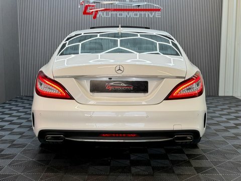 Mercedes-Benz CLS Amg Line White #9