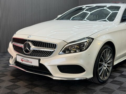 Mercedes-Benz CLS Amg Line White #20