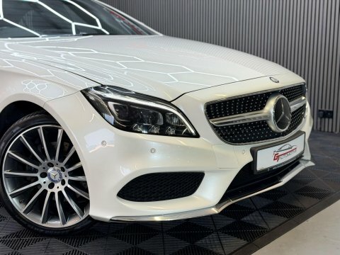 Mercedes-Benz CLS Amg Line White #18