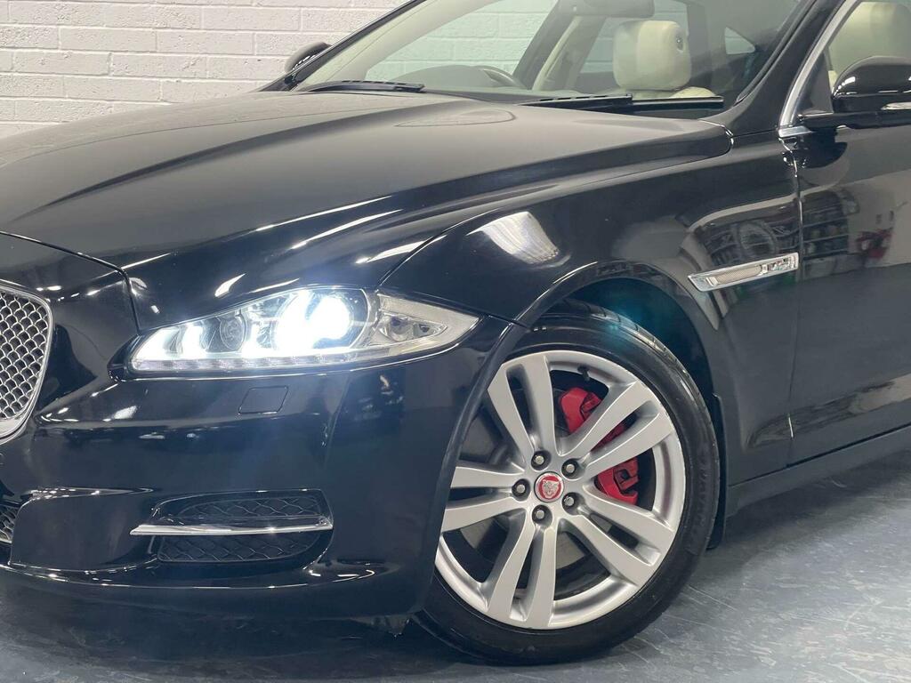 Jaguar XJ 2012 3.0D V6 Portfolio Saloon Euro Black #68