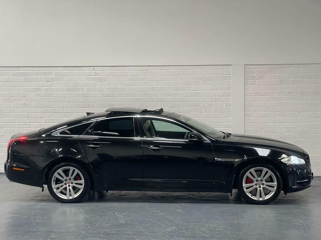 Jaguar XJ 2012 3.0D V6 Portfolio Saloon Euro Black #7