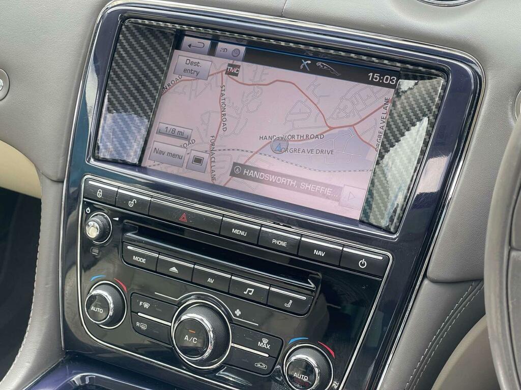 Jaguar XJ 2012 3.0D V6 Portfolio Saloon Euro Black #23