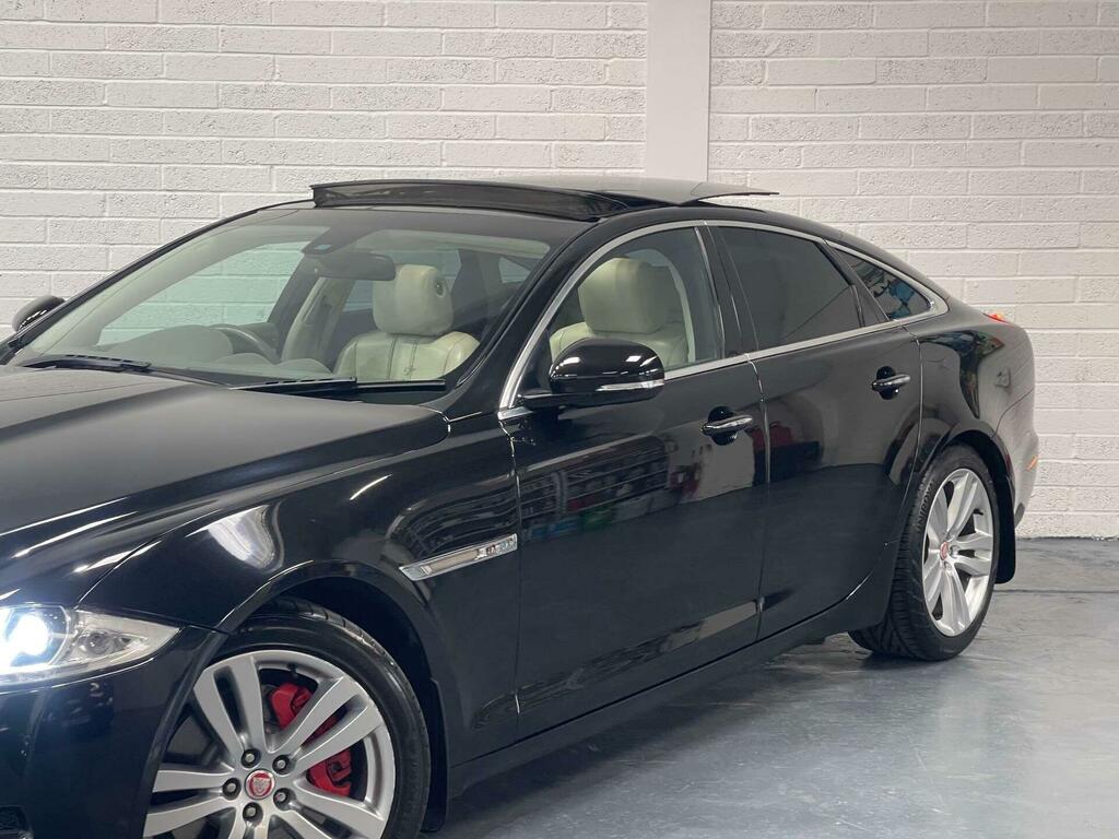 Jaguar XJ 2012 3.0D V6 Portfolio Saloon Euro Black #69