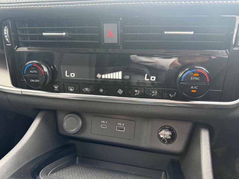Nissan X-Trail 1.5 E-power E-4orce 213 Tekna Cwvehiclemarketing Silver #16