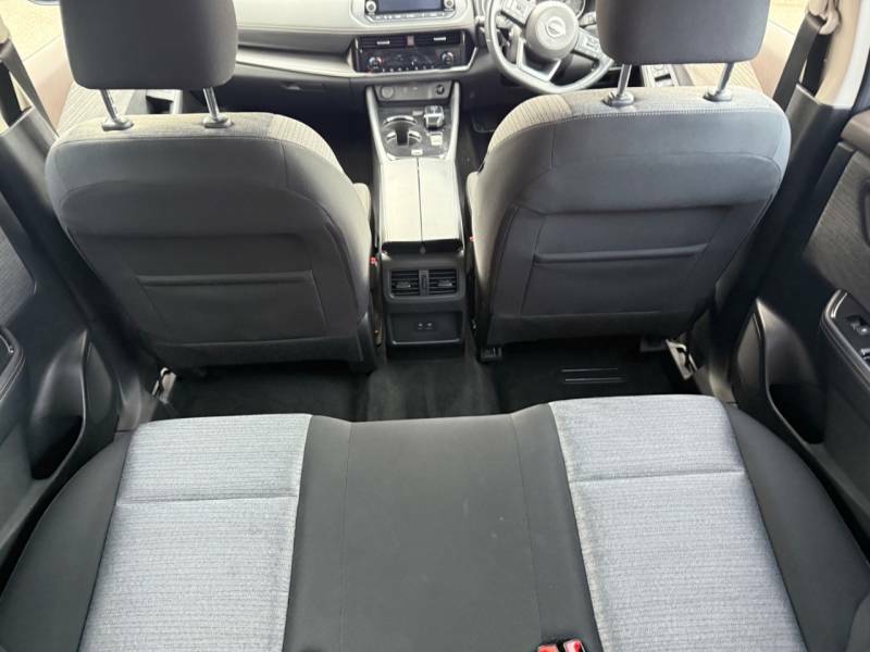 Nissan X-Trail 1.5 E-power E-4orce 213 Tekna Cwvehiclemarketing Silver #25