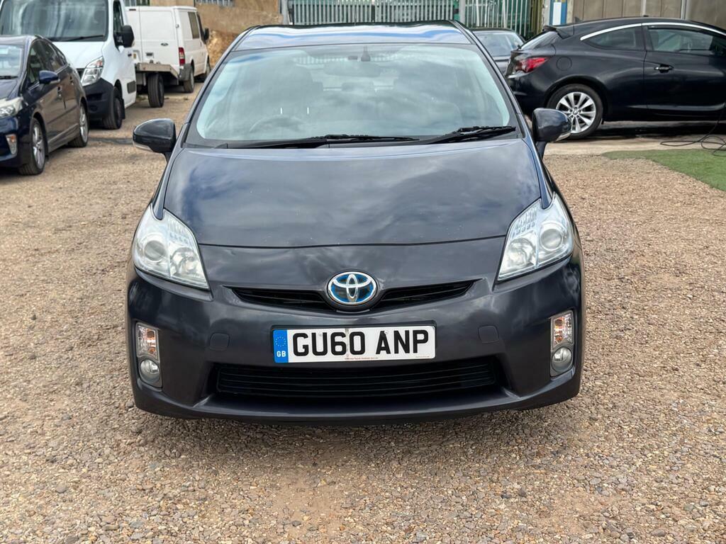 Toyota Prius 1.8 Prius T White #9