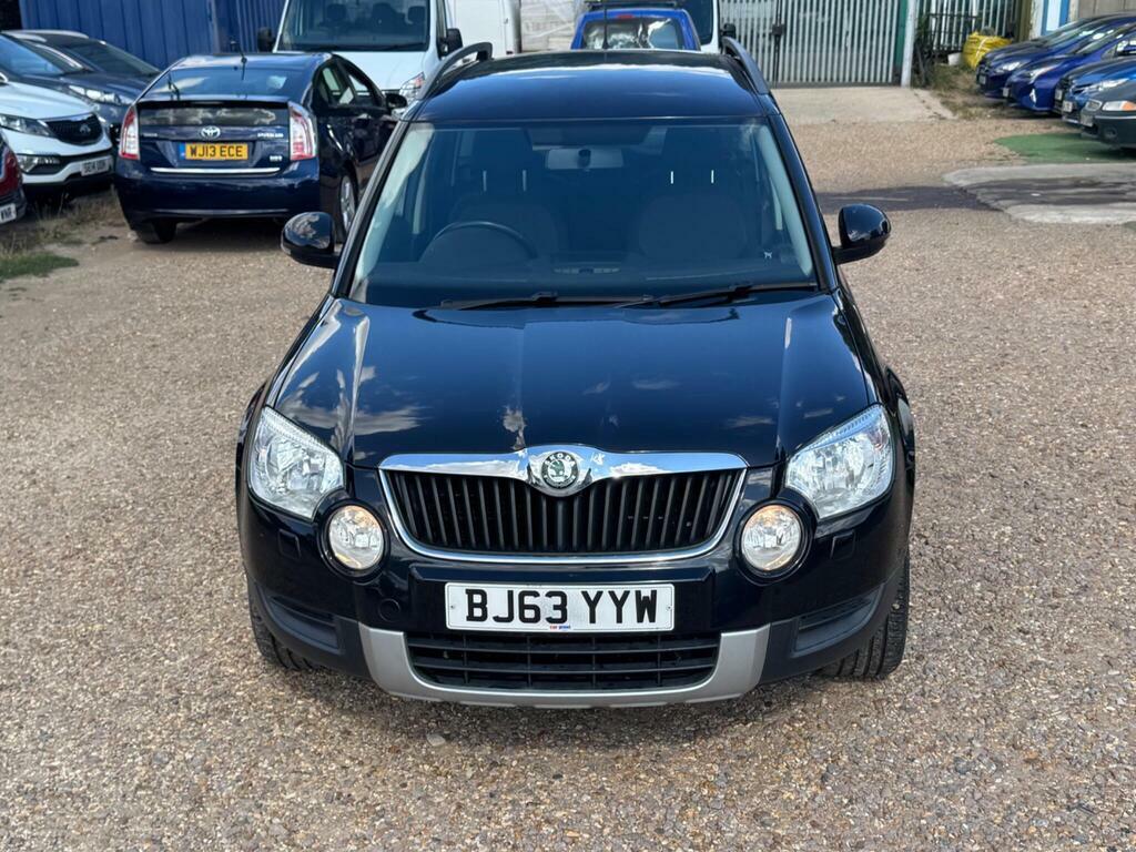 Skoda Yeti 1.2 Tsi Se Dsg Euro 5 Black #3