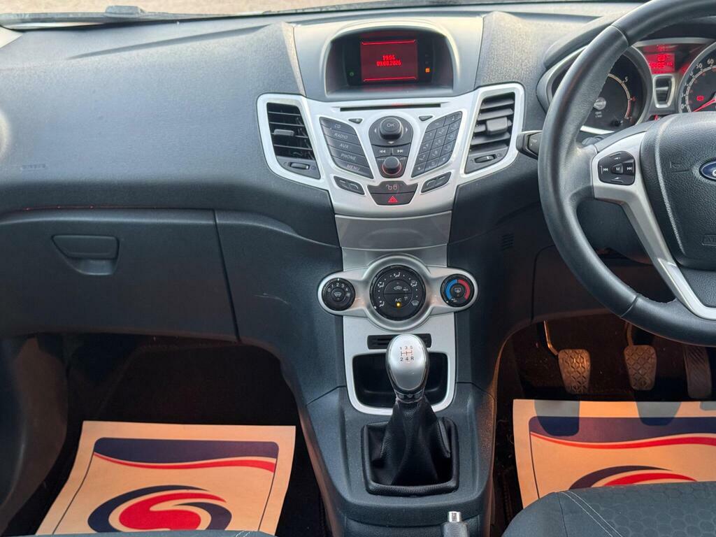 Ford Fiesta 1.4 Tdci 70 Edge 20 Taxyr Red #46