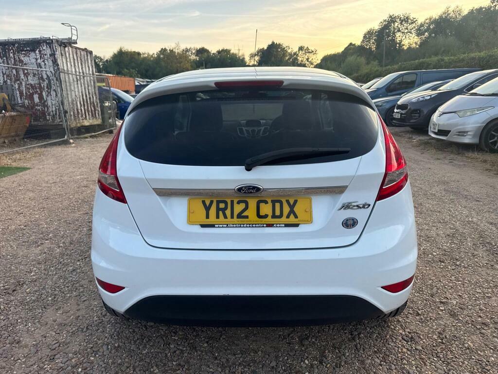 Ford Fiesta 1.4 Tdci 70 Edge 20 Taxyr Red #37