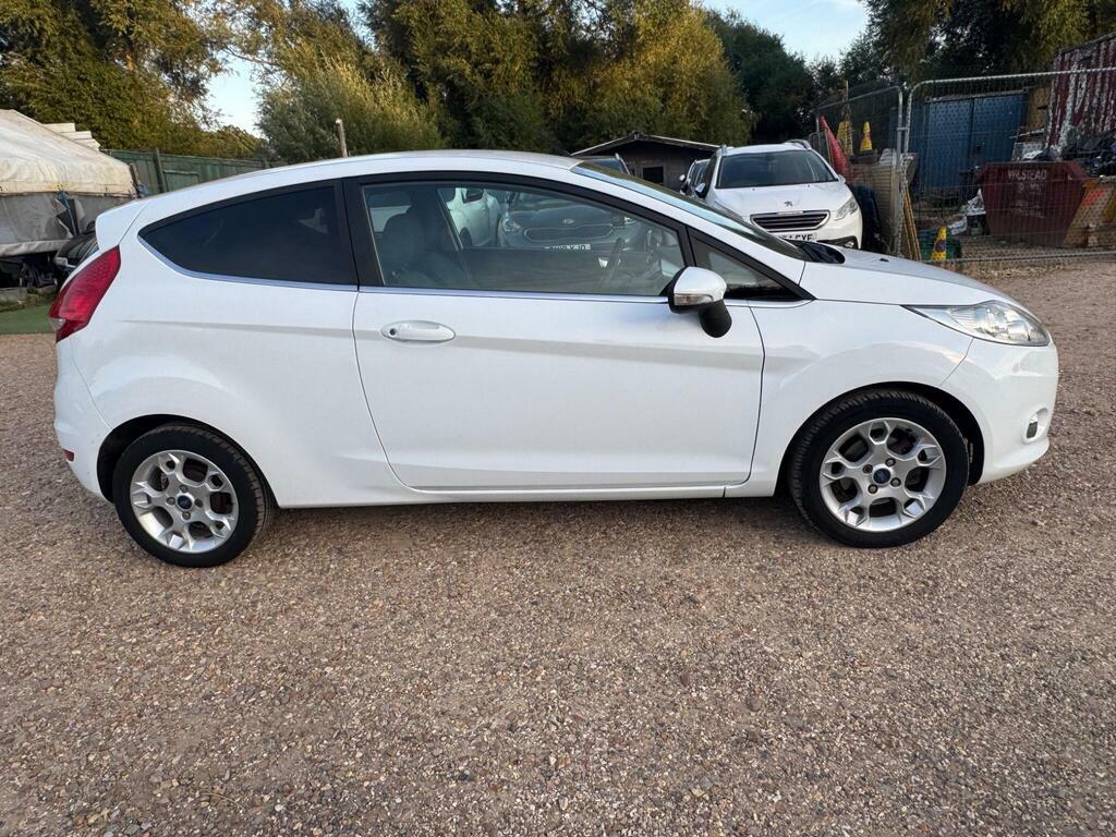 Ford Fiesta 1.4 Tdci 70 Edge 20 Taxyr Red #39