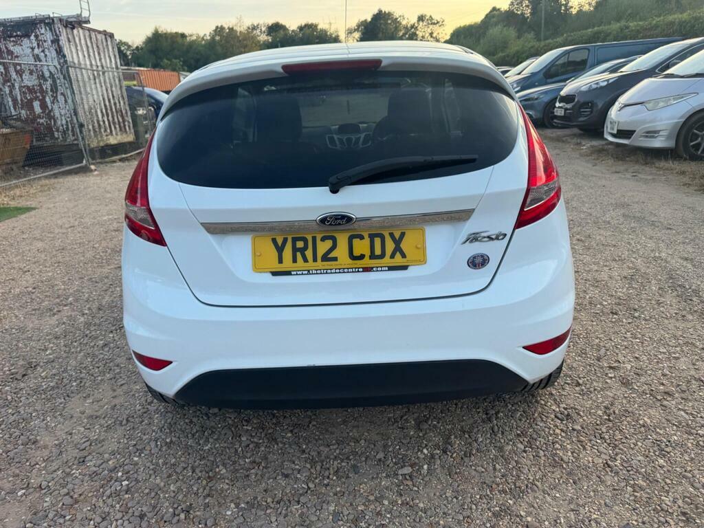 Ford Fiesta 1.4 Tdci 70 Edge 20 Taxyr Red #33