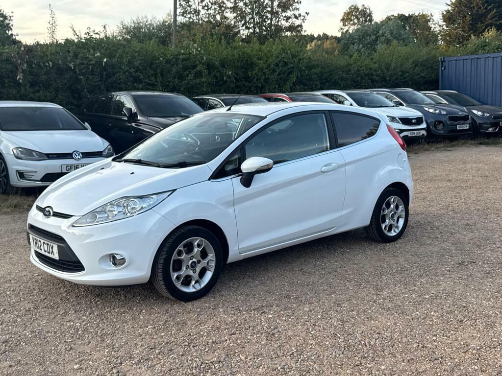 Ford Fiesta 1.4 Tdci 70 Edge 20 Taxyr Red #26