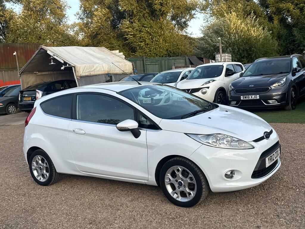 Ford Fiesta 1.4 Tdci 70 Edge 20 Taxyr Red #11