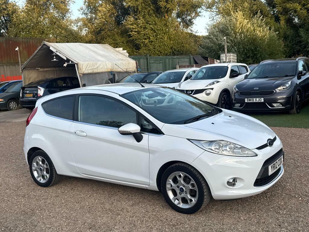 Ford Fiesta 1.4 Tdci 70 Edge 20 Taxyr Red #10