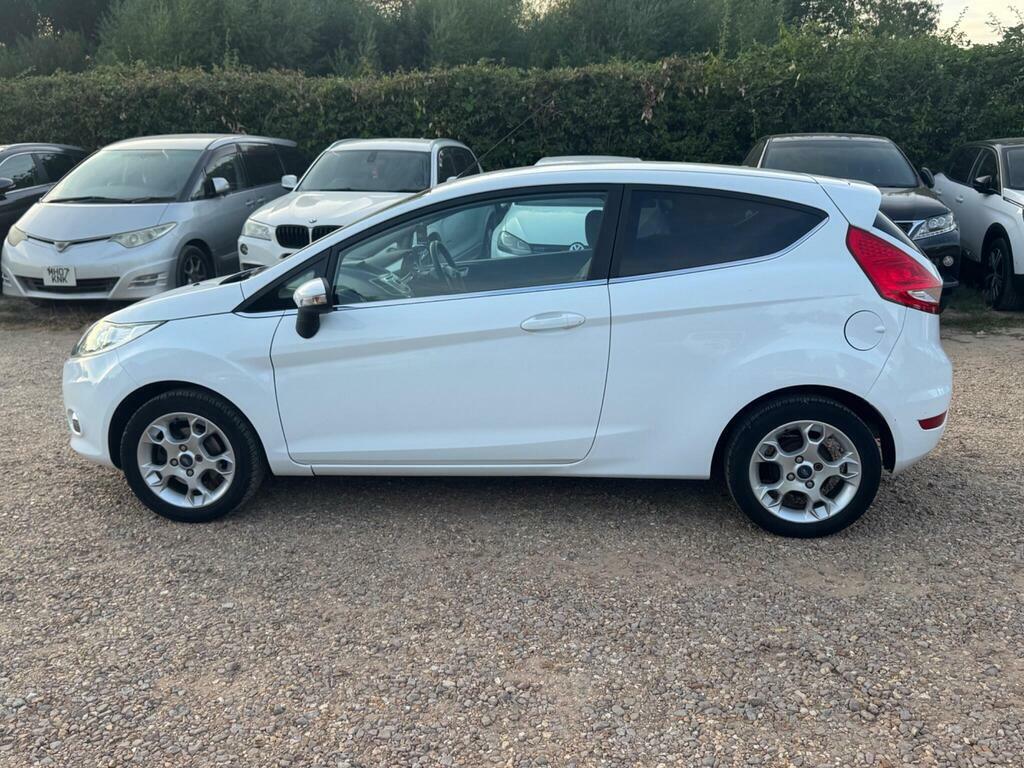 Ford Fiesta 1.4 Tdci 70 Edge 20 Taxyr Red #31