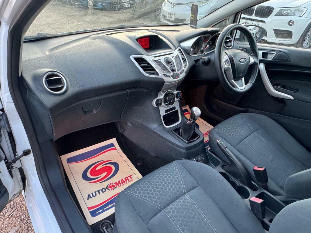 Ford Fiesta 1.4 Tdci 70 Edge 20 Taxyr Red #43
