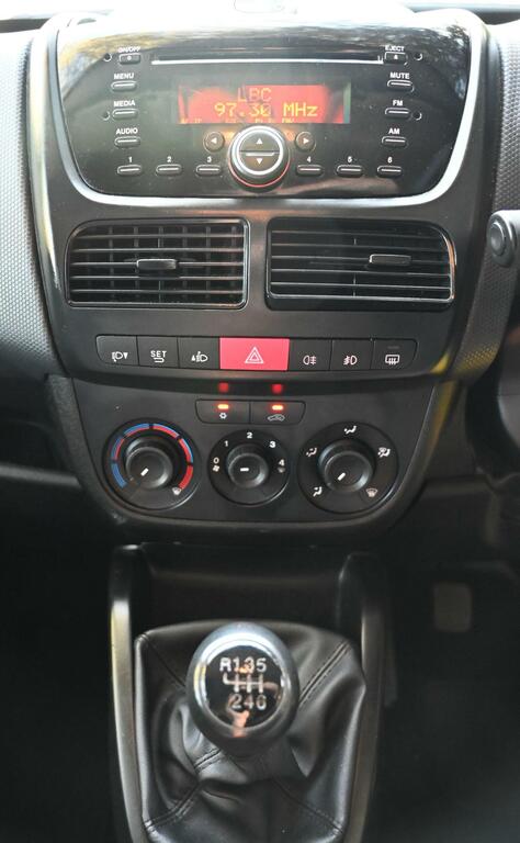 Fiat Doblo 1.3 Multijet II 95 Bhp 16V Swb Tecnico Edition A White #15
