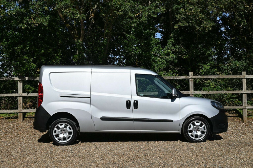 Fiat Doblo 1.3 Multijet II 95 Bhp 16V Swb Tecnico Edition A White #19