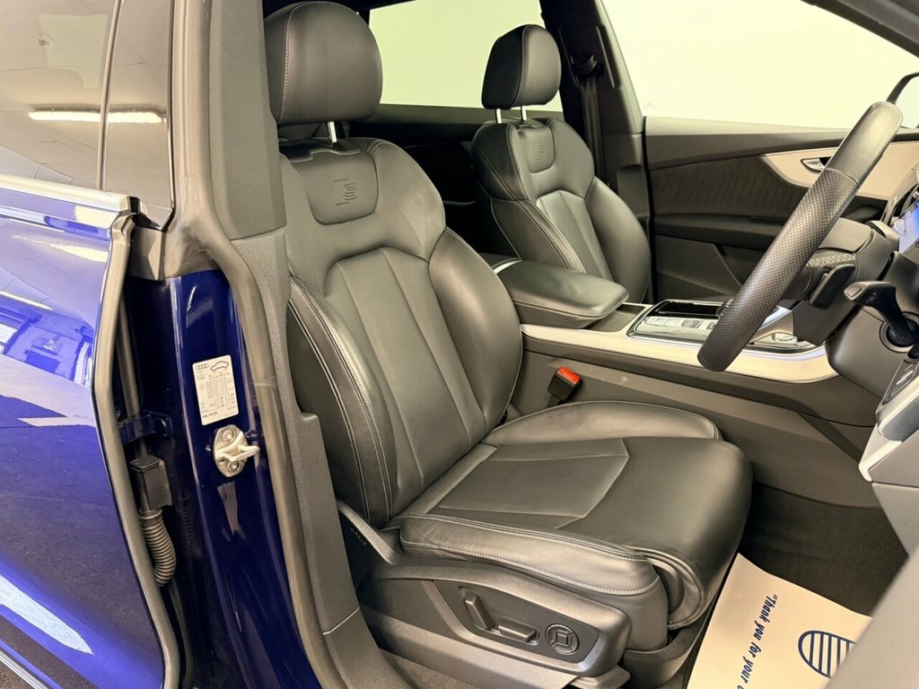 Audi Q8 Suv Blue #4