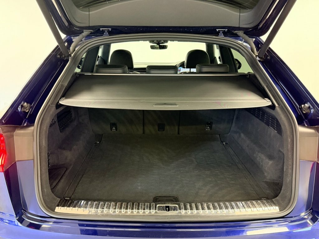 Audi Q8 Audi Sq8 Vorsprung Tdi 435 Ps Tiptronic Blue #67