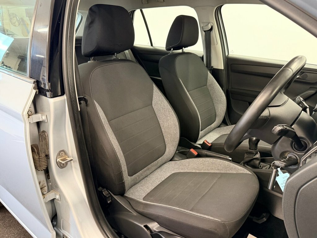 Skoda Fabia Estate Silver #2
