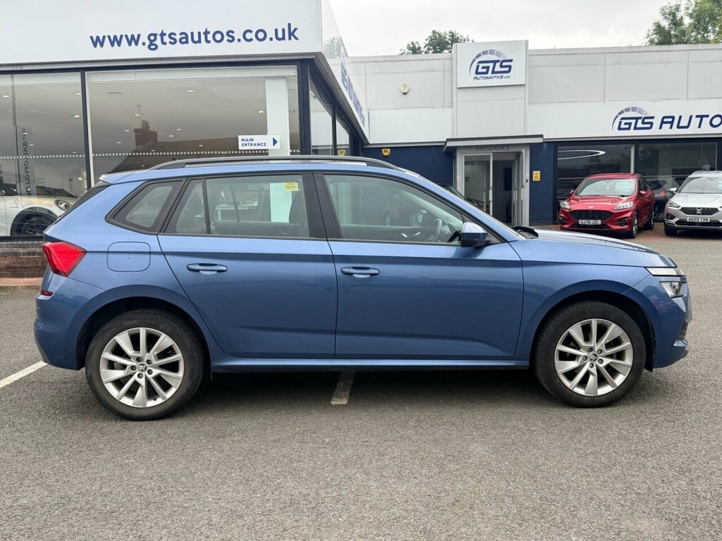 Skoda Kamiq Skoda Se 1.0 Tsi 115Ps Station Wagon Red #5