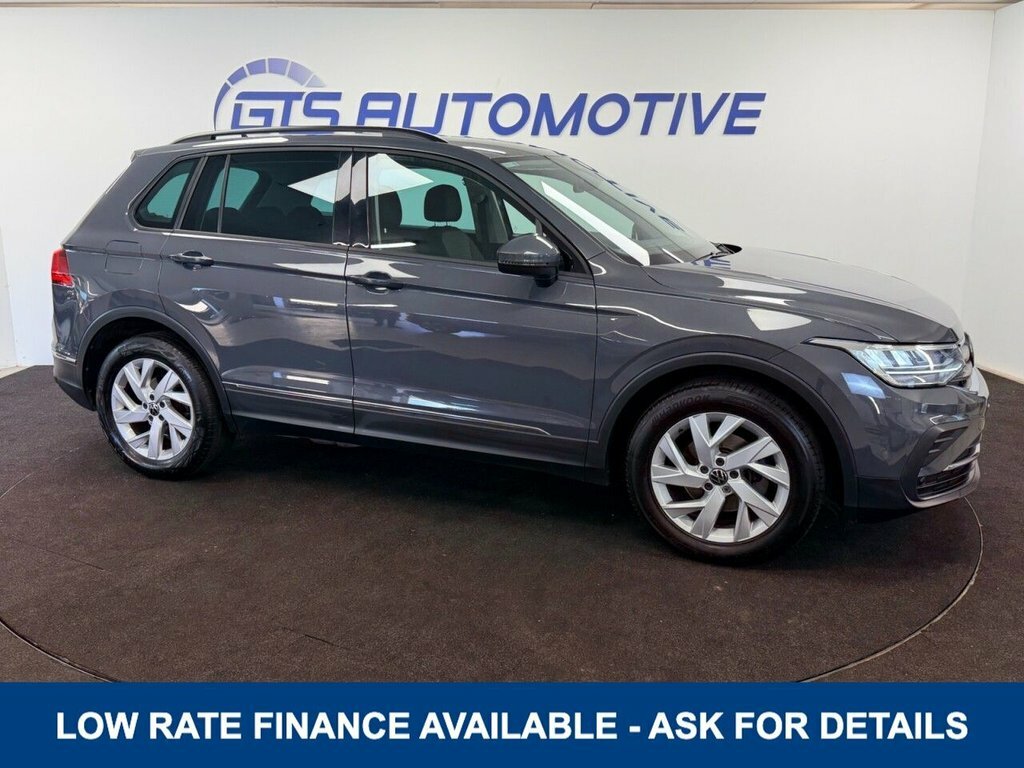 Volkswagen Tiguan Suv Grey