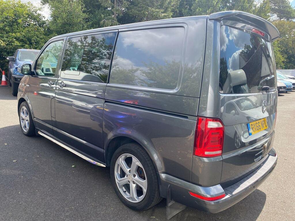 Volkswagen Transporter Window Van 2.0 Bitdi T32 Bluemotion Tech Dsg Fwd S RX66NPU Grey #4