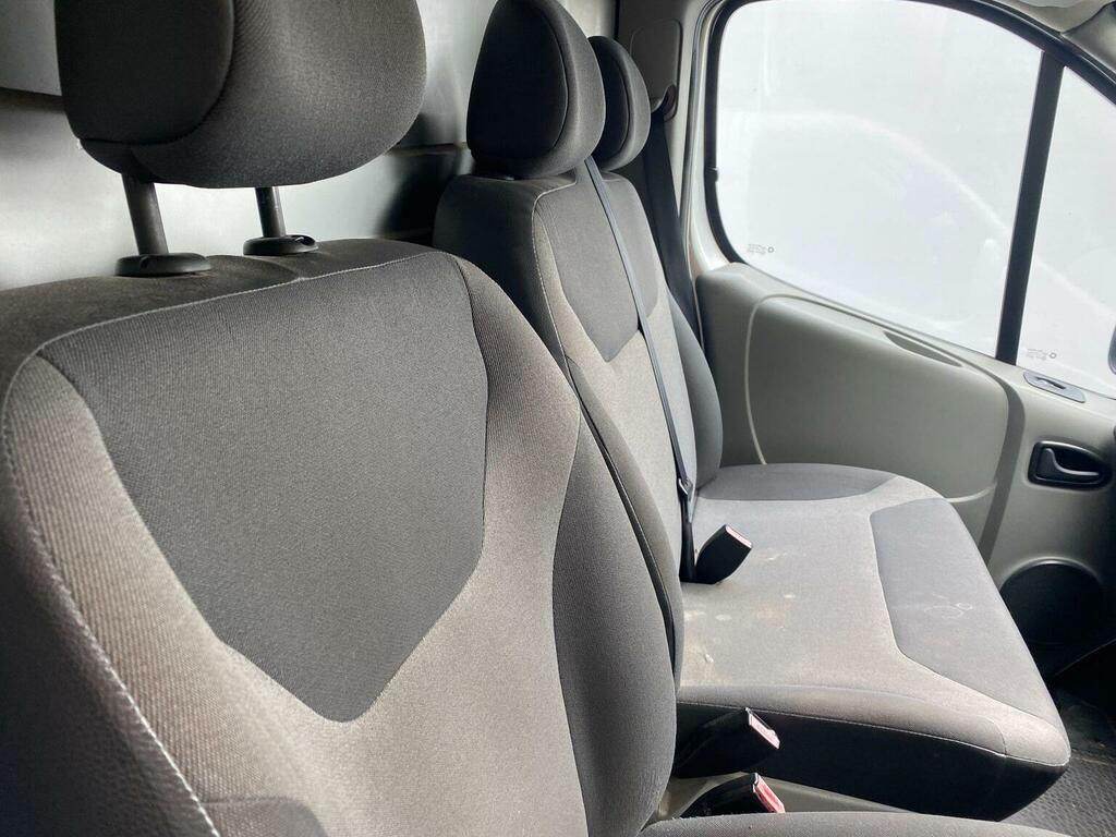 Renault Trafic Panel Van 2.0 Td Dci Sl27 Sport L1 H1 200959 Silver #6