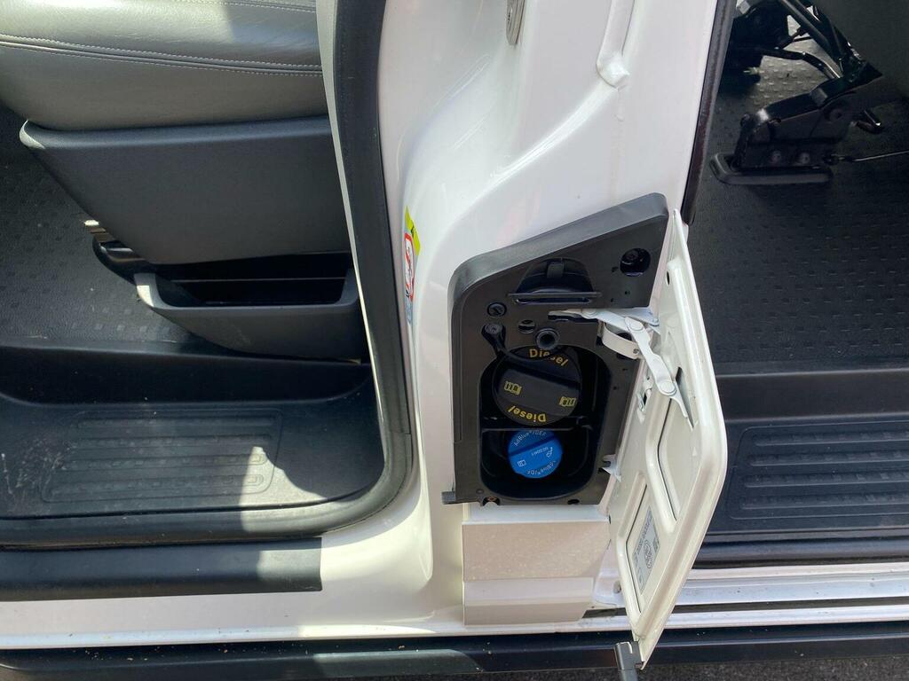 Volkswagen Transporter Transporter T28 Startline Tdi Bluemotion Technolog White #15