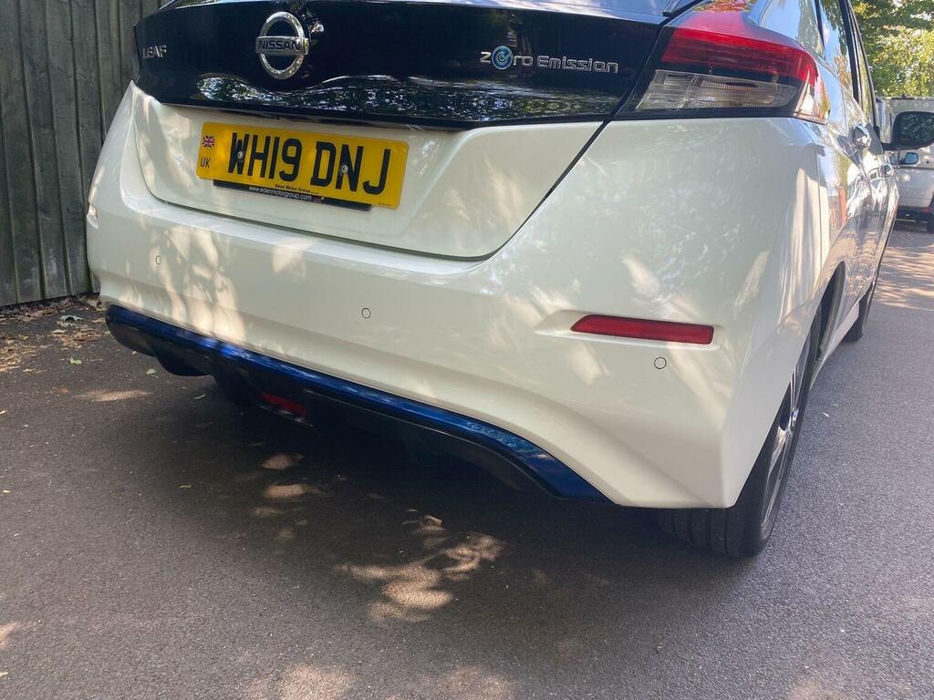Nissan Leaf Hatchback 40Kwh Tekna 201919 White #3