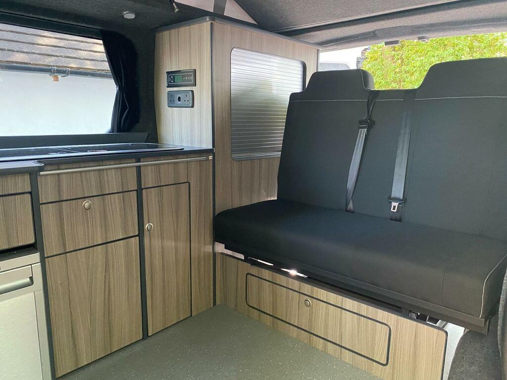 Renault Trafic Sport Ac 5Seats White #6