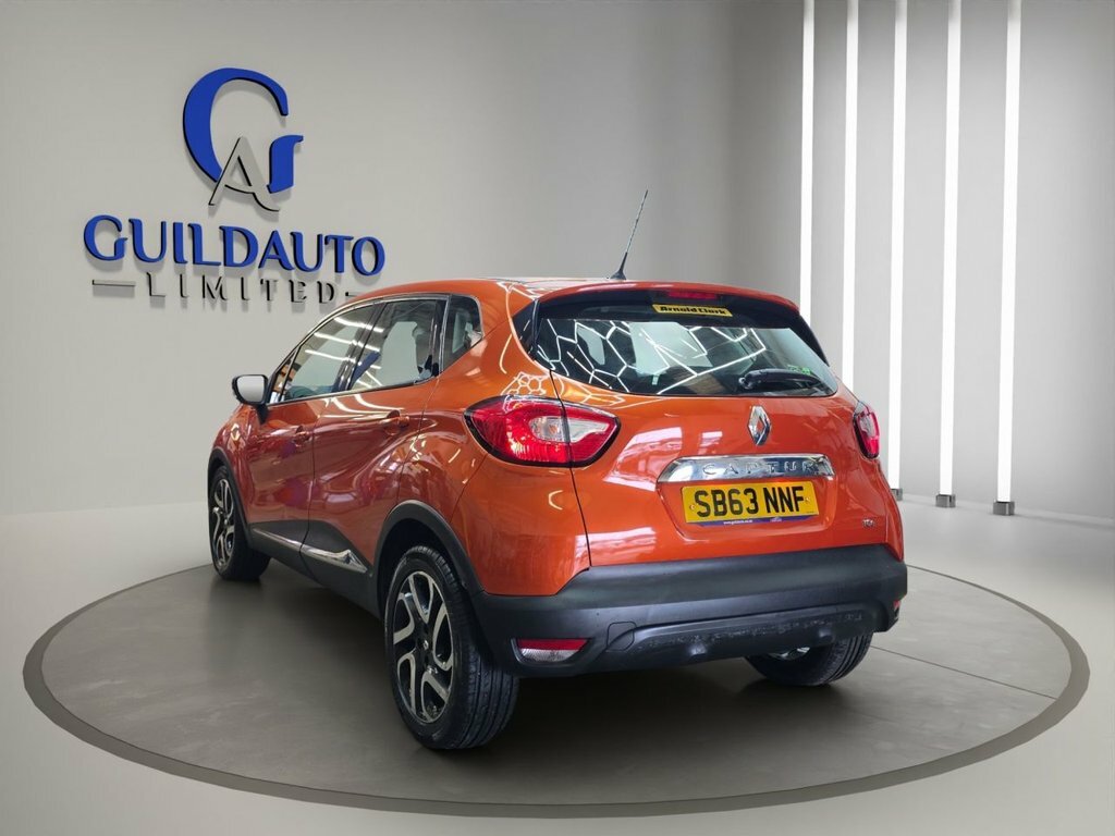 Renault Captur 0.9L Dynamique Medianav SB63NNF Orange #2