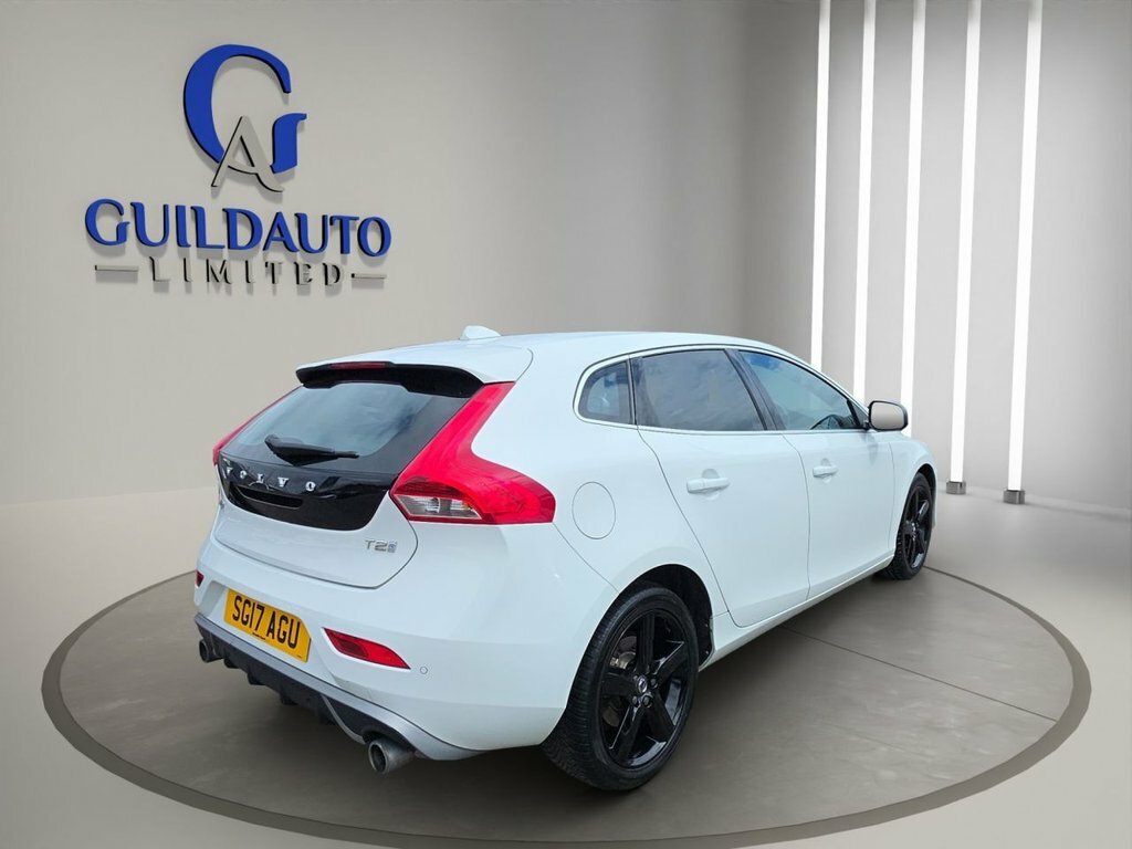 Volvo V40 2L R-design White #6