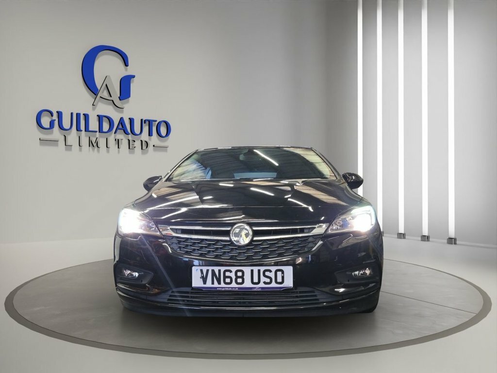 Vauxhall Astra 1.6L Elite Nav Black