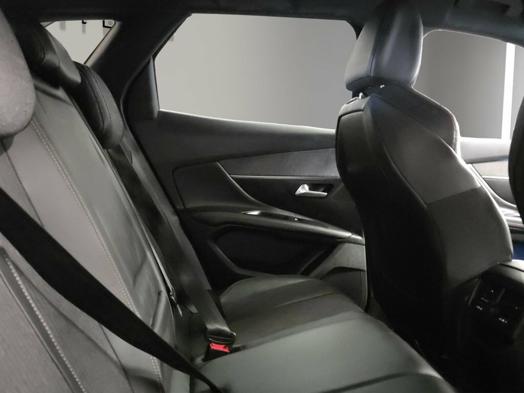 Peugeot 3008 1.2 Puretech Allure Blue #25