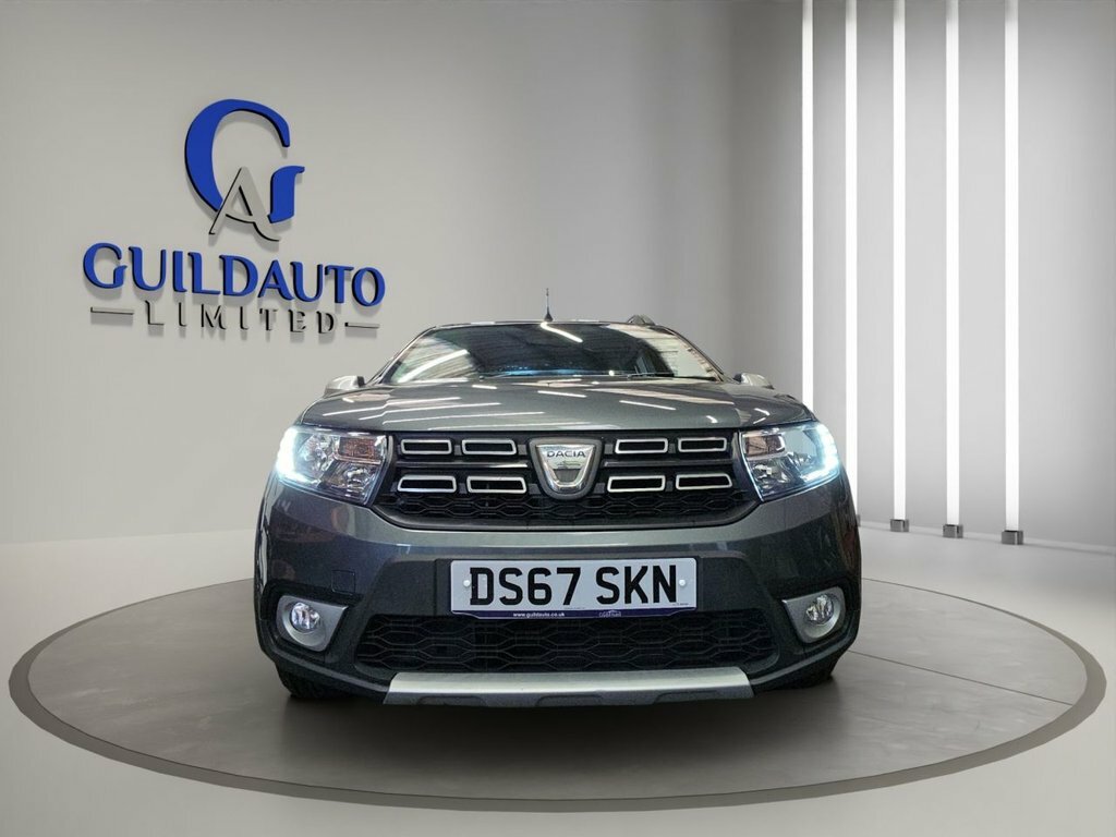 Dacia Logan Stepway 0.9L Se Summit Grey #2