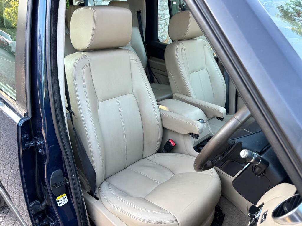 Land Rover Discovery 4 3.0 Sd V6 Hse Luxury Suv GY13DYA Blue #2