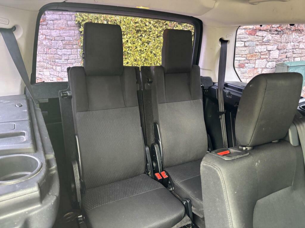 Land Rover Discovery 4 3.0 Td V6 Gs Suv HK10MLX Black #5