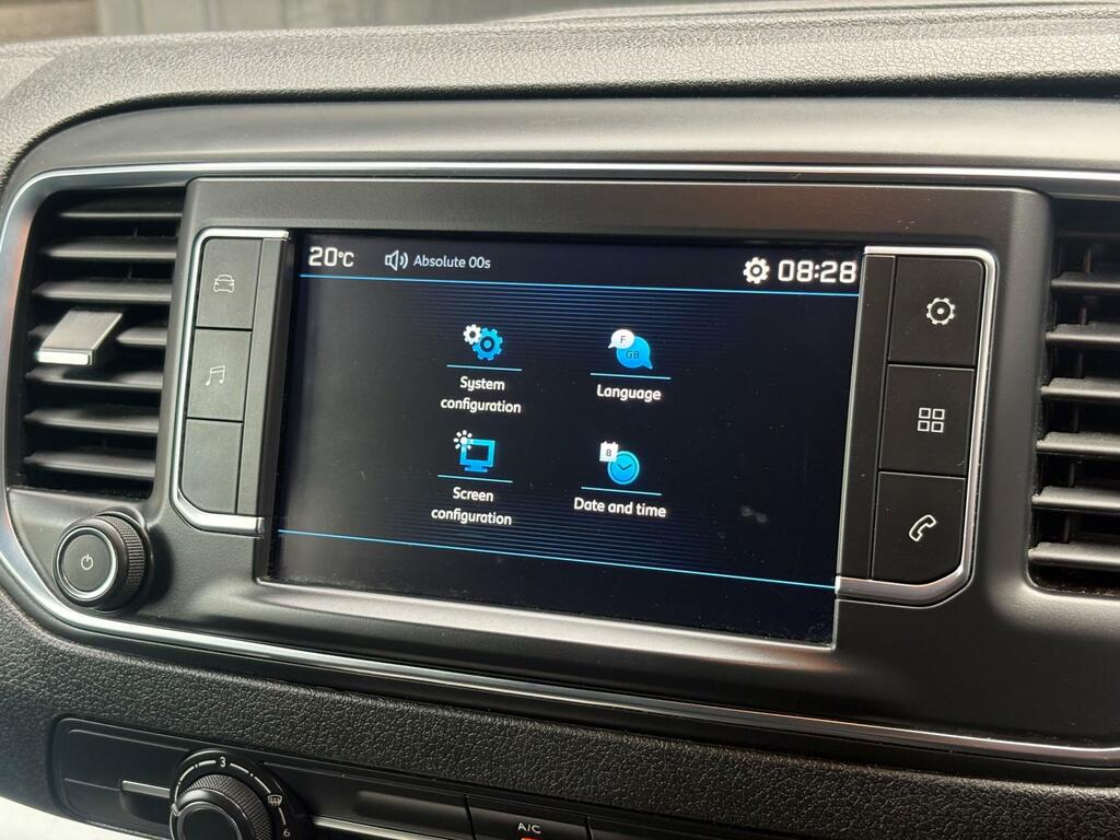 Peugeot Traveller 2017 17 2.0 Black #32