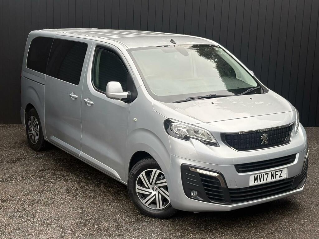 Peugeot Traveller 2017 17 2.0 Black #16