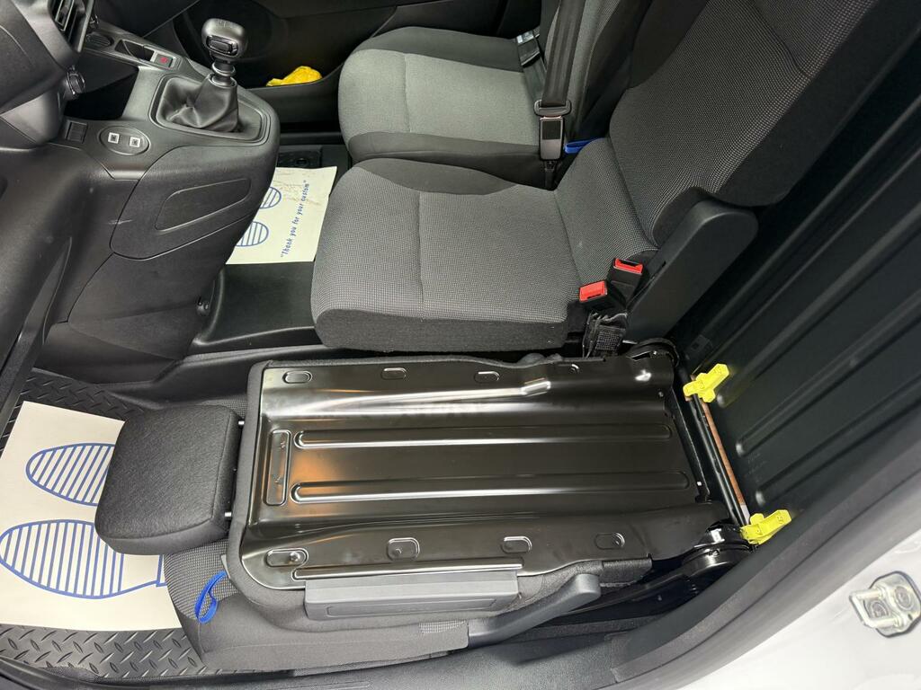 Citroen Berlingo 1.5 Bluehdi 130Ps Max 5 Seat Eat8 - 2024 24 Grey #49