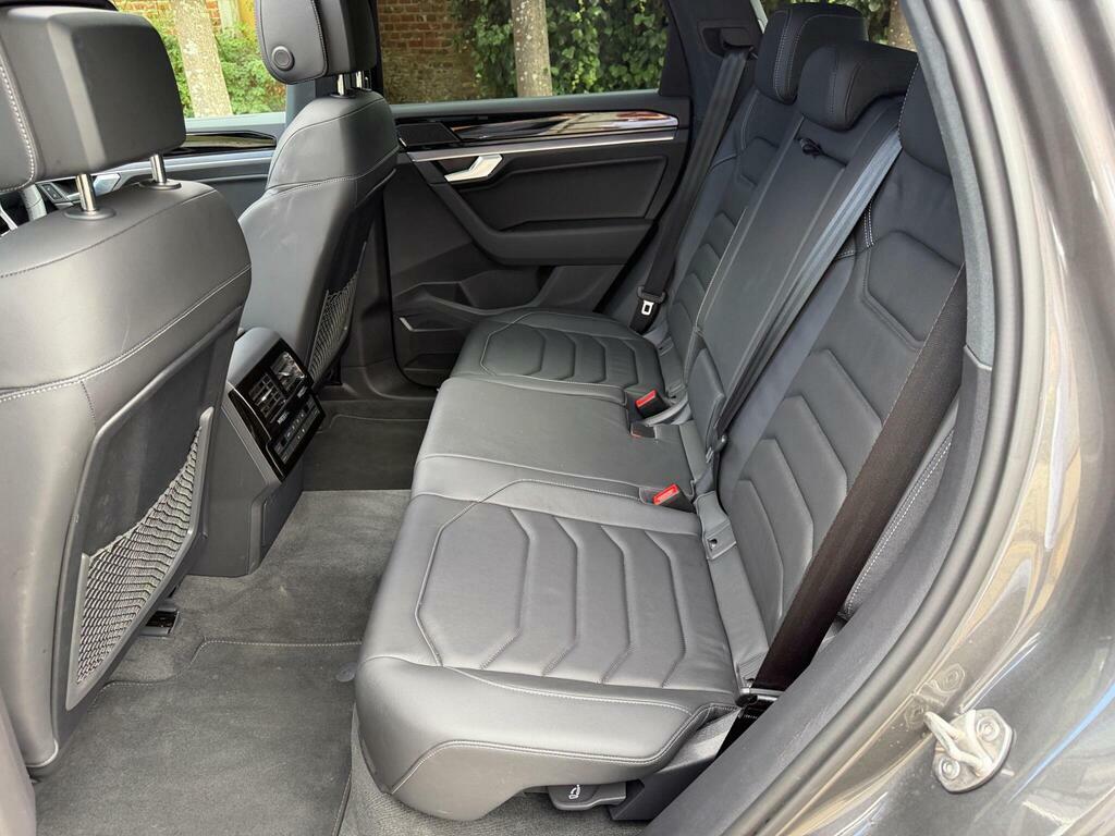 Volkswagen Touareg 3.0 Tsi Ehybrid 4Motion Elegance Tip Black #14