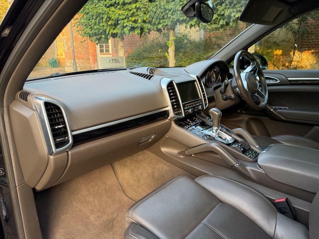 Porsche Cayenne 3.0 Td V6 Tiptronic S Pan Roof 4Wd - 14K Ex White #12