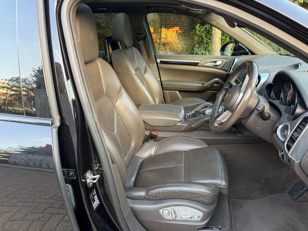 Porsche Cayenne 3.0 Td V6 Tiptronic S Pan Roof 4Wd - 14K Ex White #16